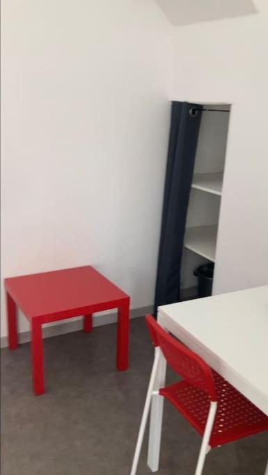 شقة Studio Au Centre De Quimper Rdc المظهر الخارجي الصورة